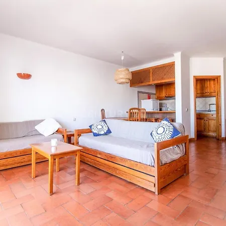 Alta Oura Apartment